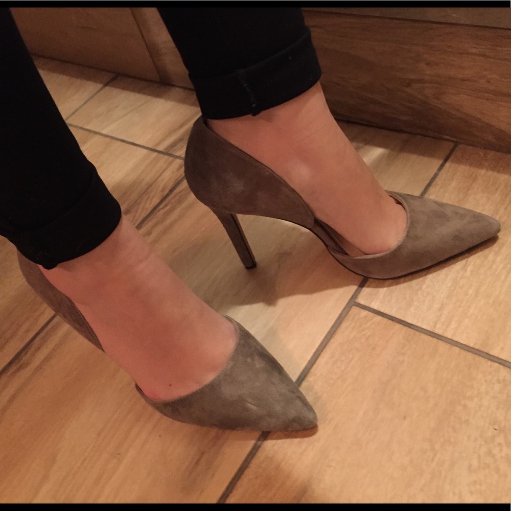 Grey Suede D’ Orsay Pointed Pumps